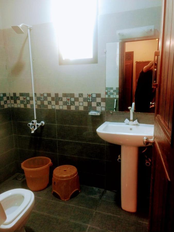 Luxury Living Rooms Near Agha Khan, Millennium, Nueplex Karachi Cameră foto